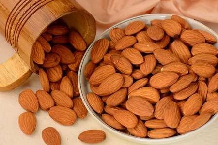 almond-spl-1200_1504505945_1511432138